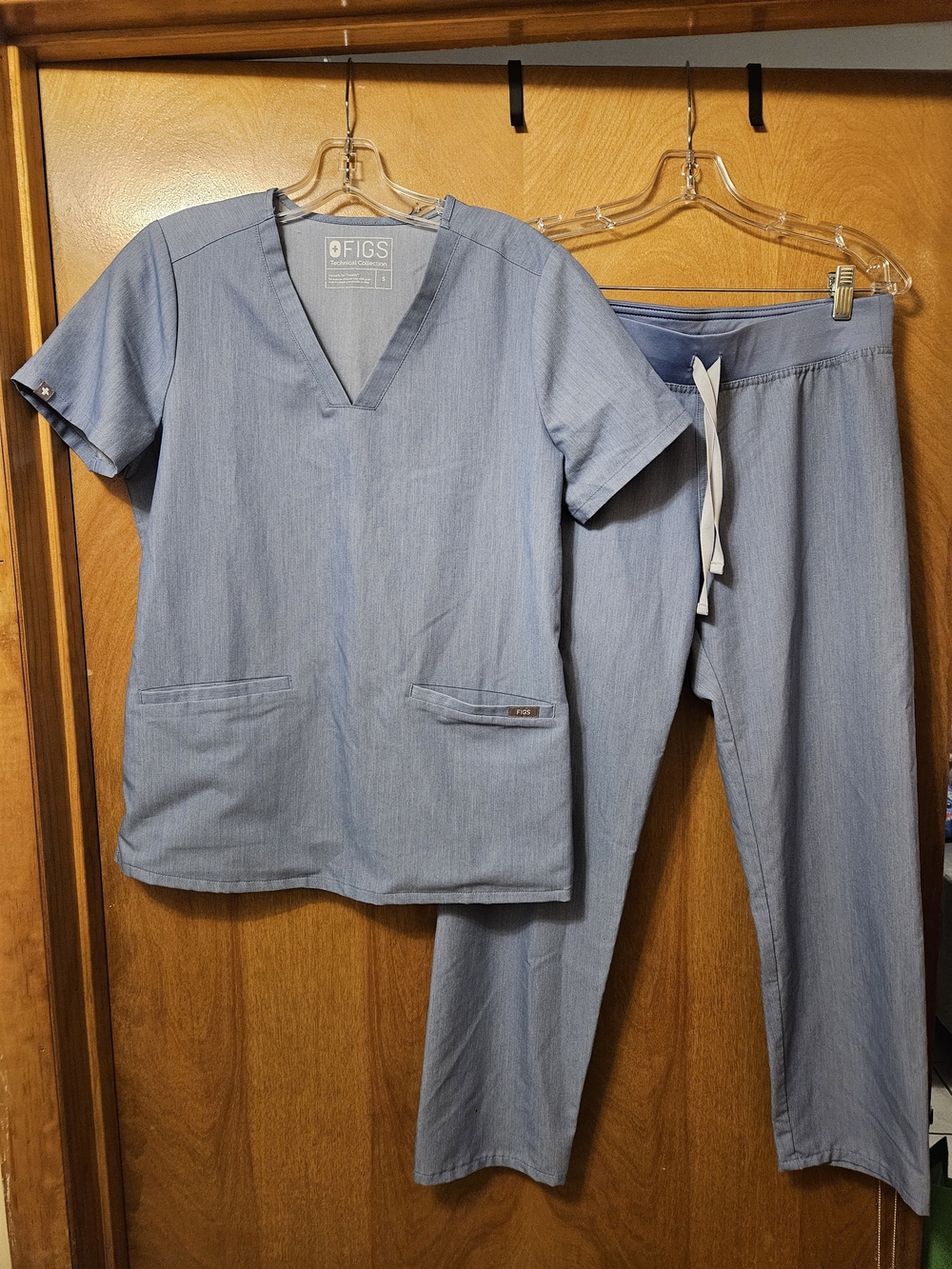 Figs Heathered Light Blue Scrub Top and Drawstring Pants